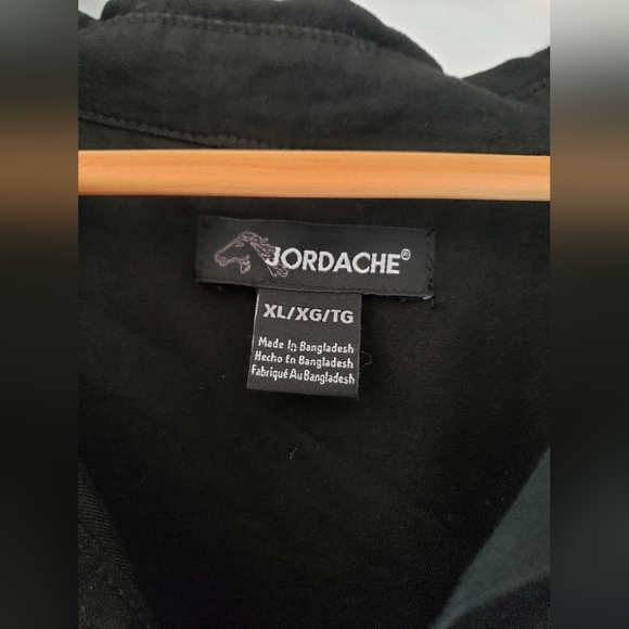 Black Jordache shirt with embroidered silver stars - Picture 4 of 6